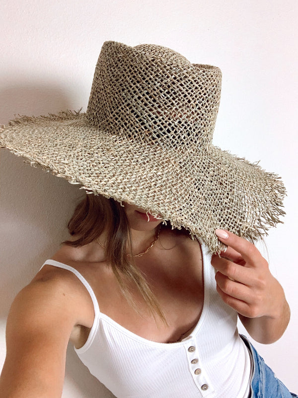 womens fray straw hat